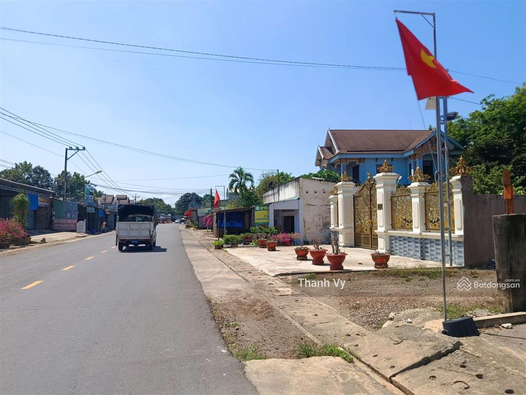 Ngộp  378m2 10x39m giá 380tr sổ sẵn đường ôtô tới đất nhựa 9m thông bàn cờ, mua ở kinh doanh ngay