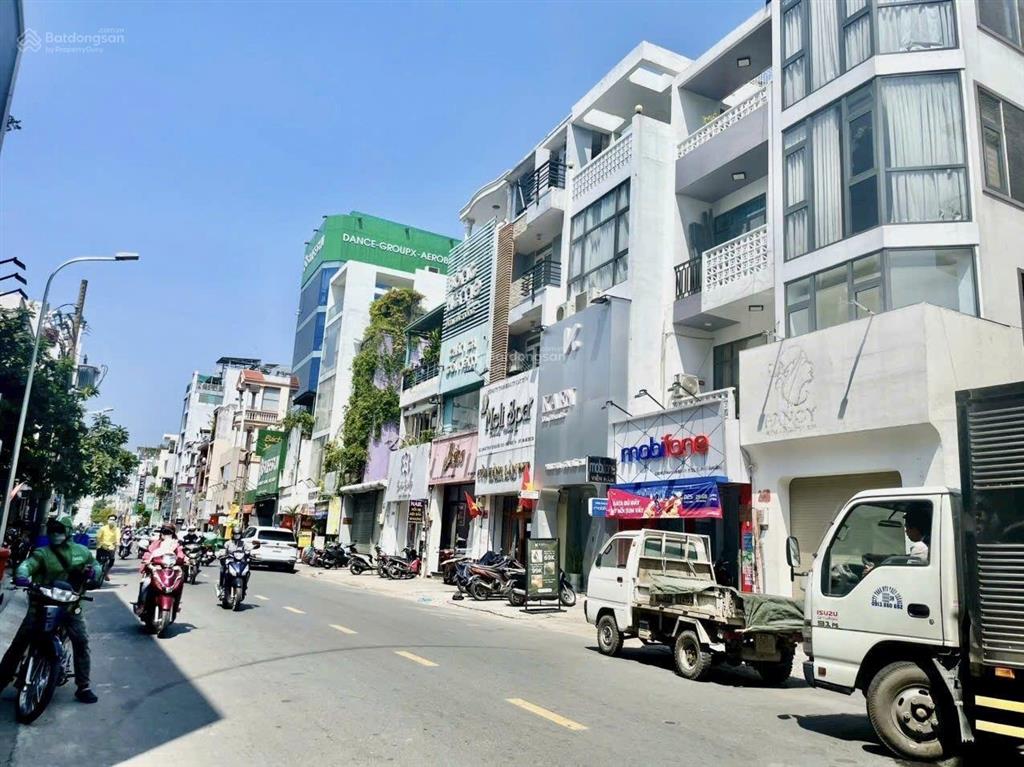 Giảm sốc 5 tỷ. chỉ 17,9 tỷ. giá rẻ đầu tư. đoạn đẹp lê quang định. 5x23=115m2. 3 tầng