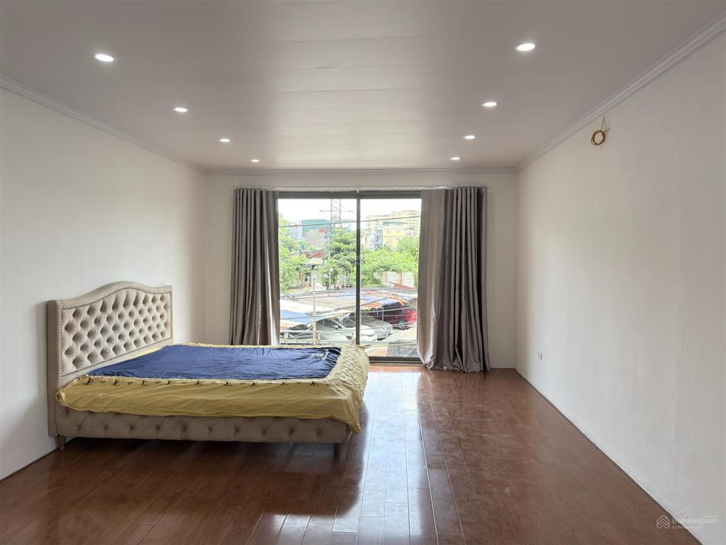 Bán nhà riêng tại 130 tân khai, 4,6 tỷ, 35m2, 1pn, 1wc, 2 tầng
