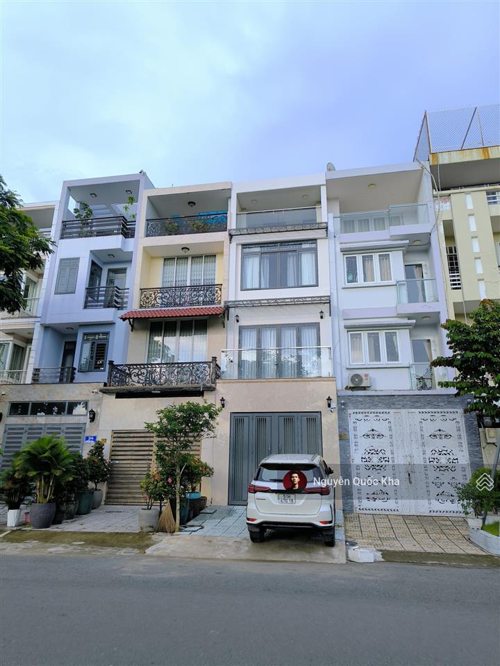 Nhà 4 tầng (4x18m) mặt tiền đường số kdc tân quy đông, p. tân phong, q7. giá 9 tỷ