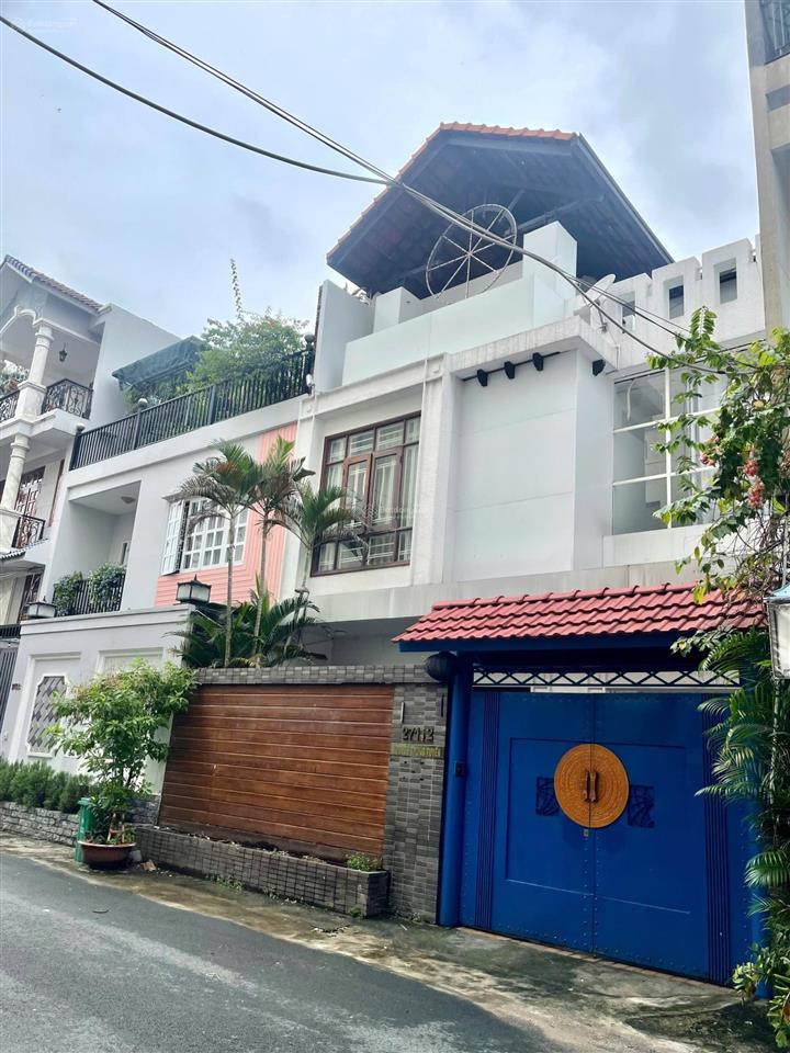 Bán biệt thự mặt tiền nguyễn trọng tuyển, phú nhuận, khu vip, giá cực tốt, khu an ninh