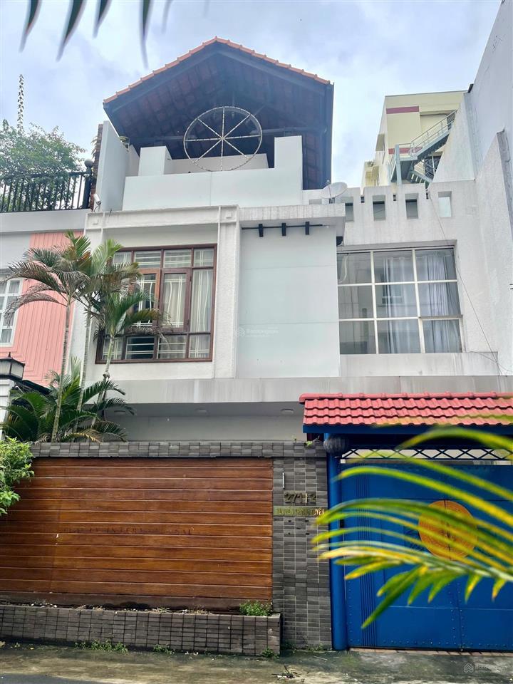 Bán biệt thự mặt tiền nguyễn trọng tuyển, phú nhuận, khu vip, giá cực tốt, khu an ninh