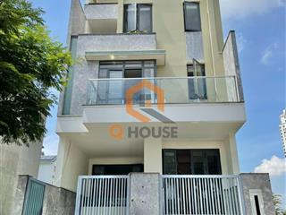 Nhà phố gần khu compound saigon mystery villas, đảo kim cương q2 giá cực tốt, nội thất cực đẹp