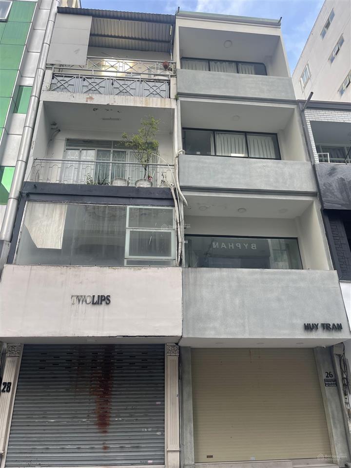 Siêu vị trí, cách chợ bến thành, quận 1 chỉ 500m. mặt tiền đặng thị nhu. giá cực sốc!