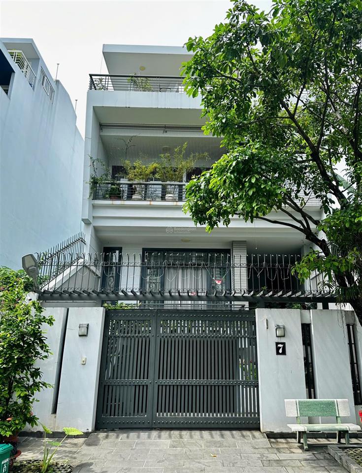 Biệt thự cao cấp ngay an phú an khánh, q2 giá cực sốc