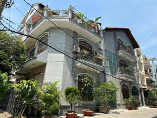 Bán biệt thự cao cấp quận 11 giá tốt