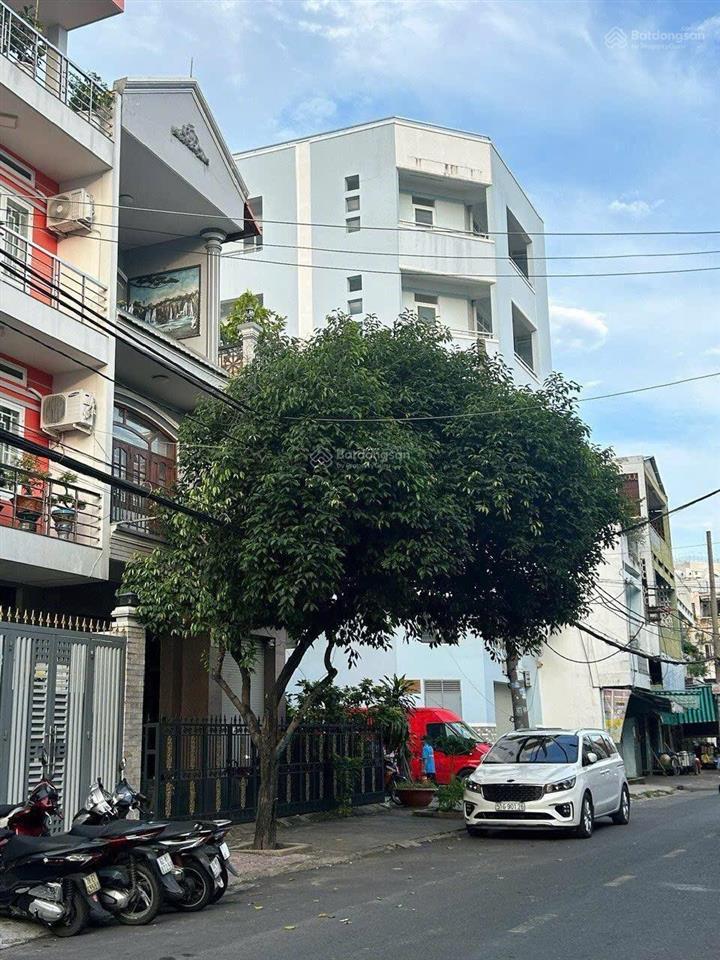 Bán biệt thự cao cấp quận 11 giá tốt