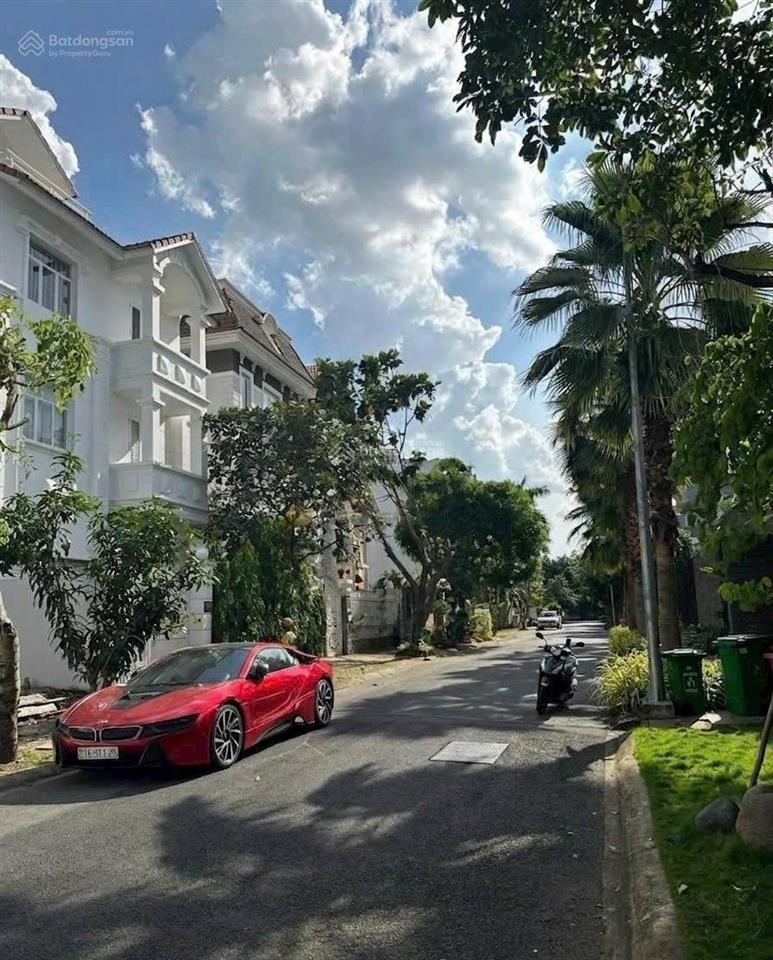 Bán khuôn đất 3 mt ngay trần não, gần sông saigon giá tốt vị trí đẹp