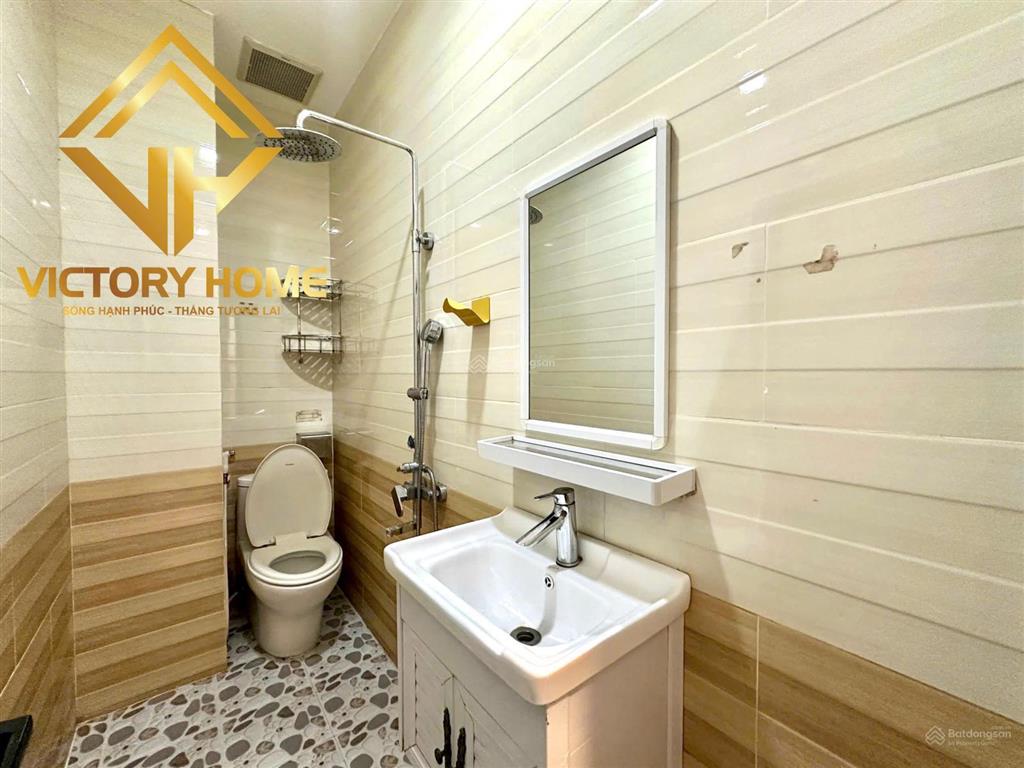 Hàng hiếm tại 441 điện biên phủ, p. 24, q. bình thạnh, 8 triệu, 30m2