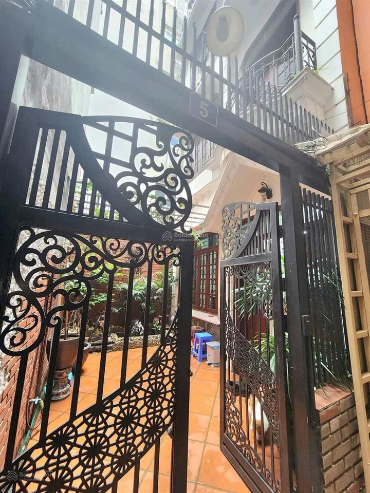 Một nơi để về, thụy khuê 58m2 xây 4 tầng, full nội thất cao cấp phong cách hiện đại cho đại gđ