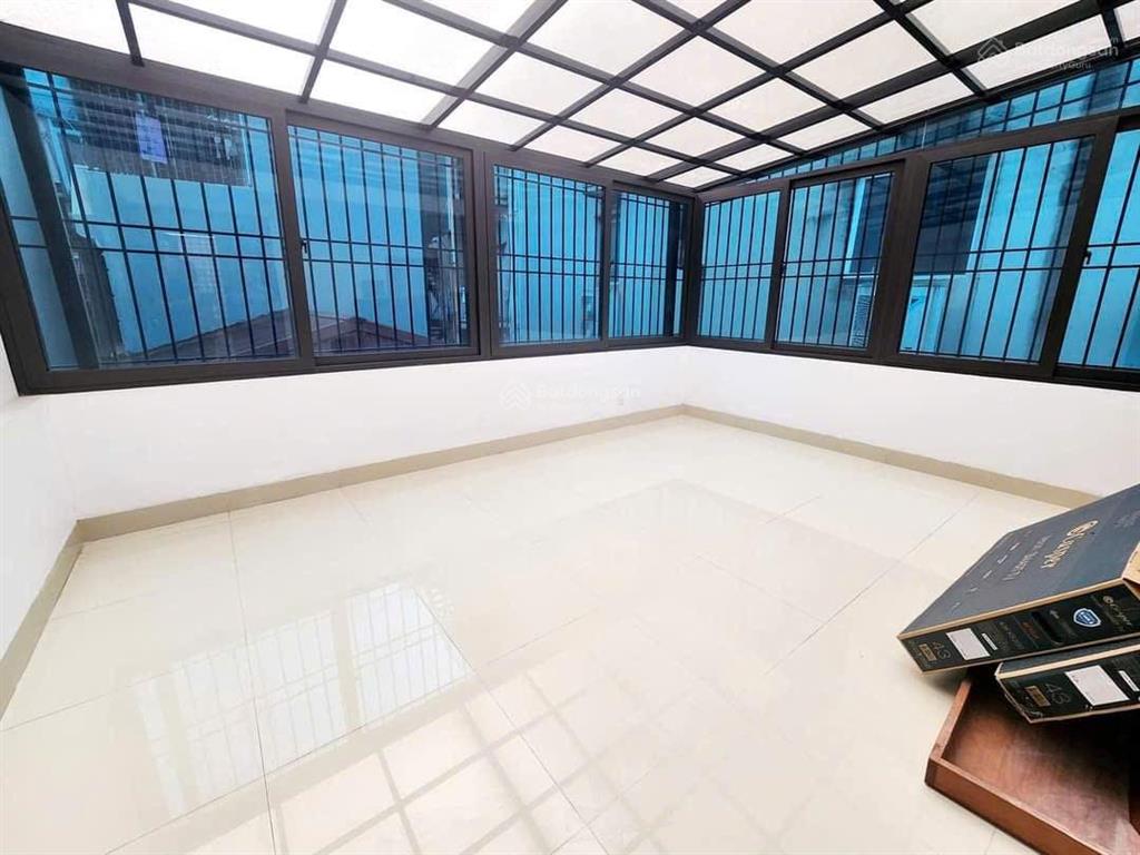 Một nơi để về, thụy khuê 58m2 xây 4 tầng, full nội thất cao cấp phong cách hiện đại cho đại gđ