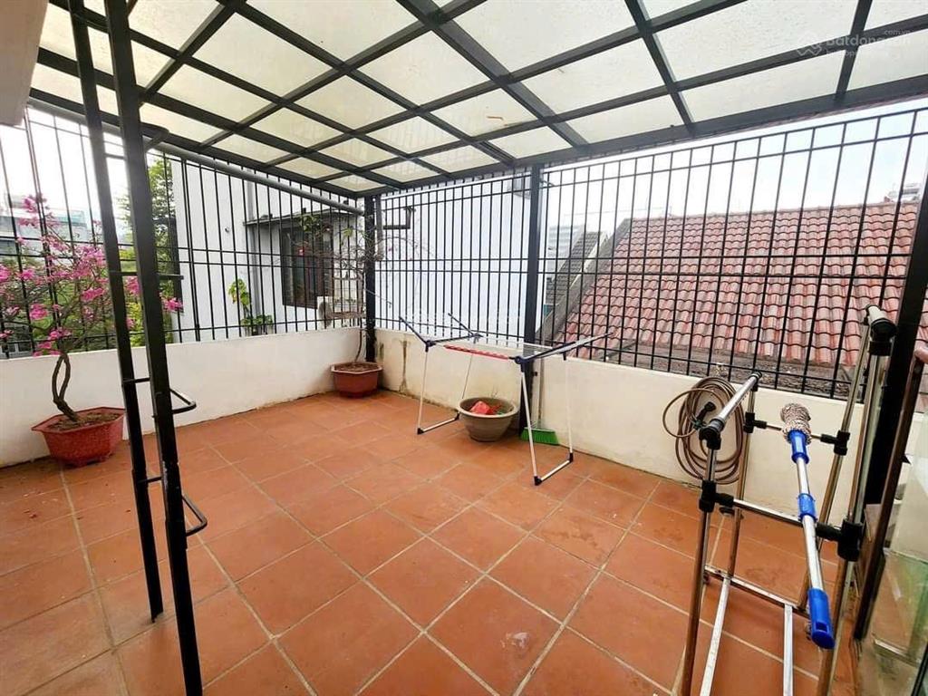 Một nơi để về, thụy khuê 58m2 xây 4 tầng, full nội thất cao cấp phong cách hiện đại cho đại gđ