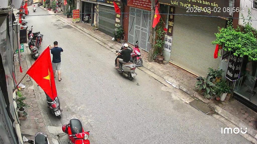 Trung tâm hàng xách tay long biên cần tìm người sở hữu căn nhà 80m2, mt 4,3m ở nguyễn sơn