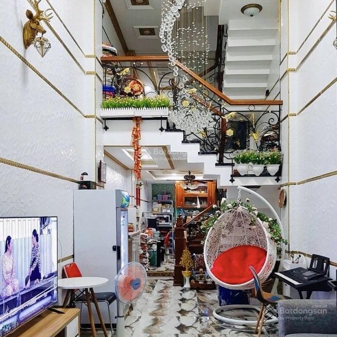 Nhà đẹp như biệt thự sát mt lê thị bạch cát, 5 tầng, 40m2, 6pn, xe hơi đậu