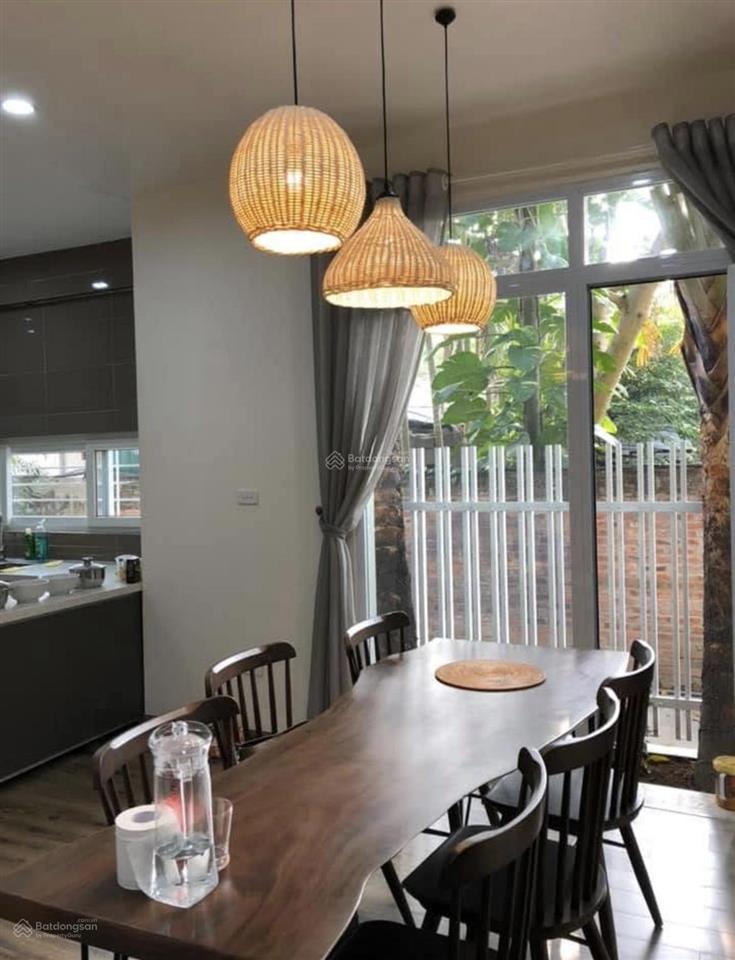 Cho thuê nhà chính chủ 100m2 tại quảng an, tây hồ