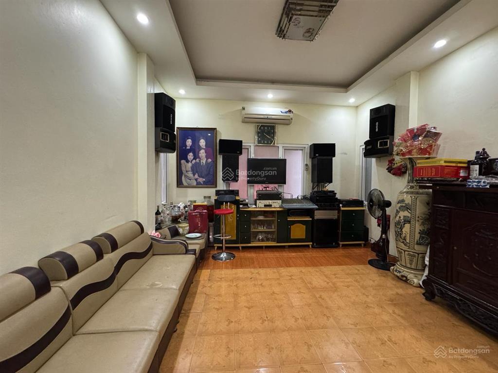 Hàng hiếm văn cao  vị trí đẹp  hình thửa vuông đẹp  khu vực khai thác dòng tiền tốt