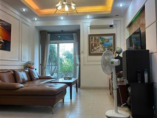 Bán căn hộ sky garden 1, phú mỹ hưng, nhà đẹp, có sân riêng rộng 17m² cực hiếm trong khu sky