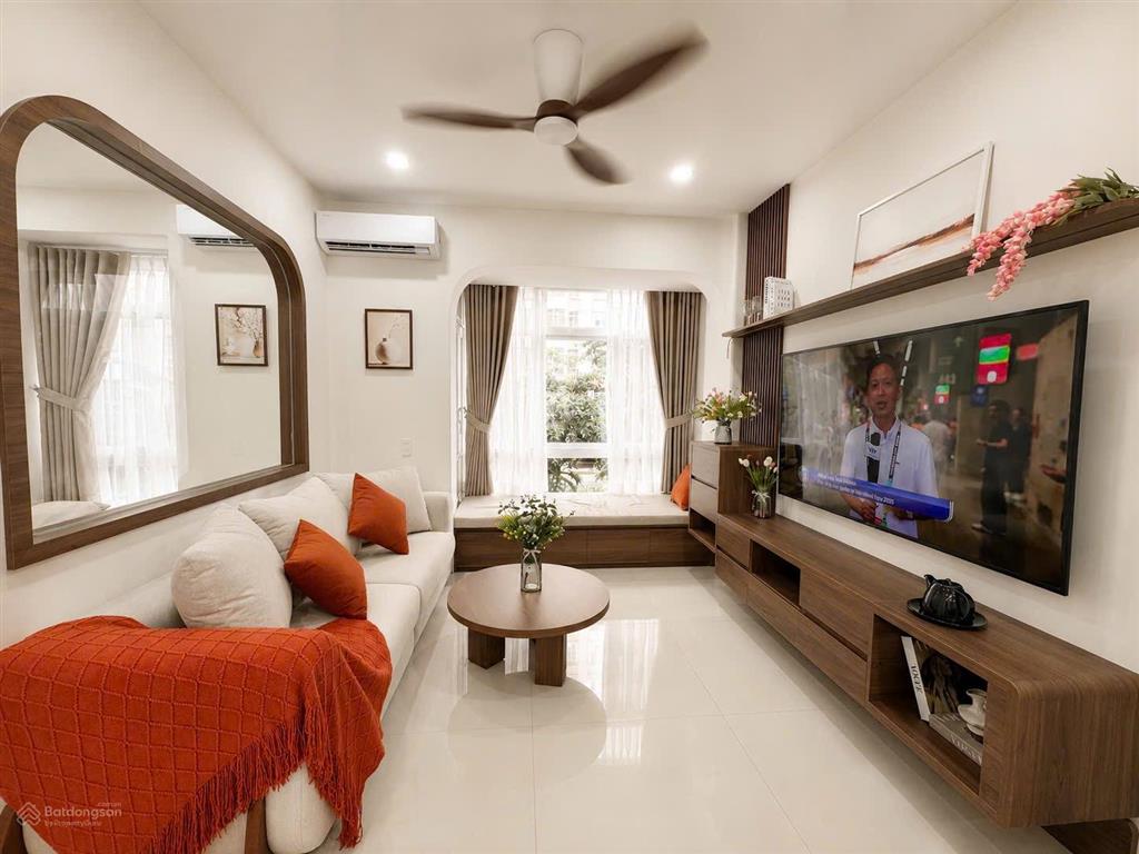 Bán ch 2pn, 1wc 57m2 tại sky garden 3, 5,19 tỷ vnd