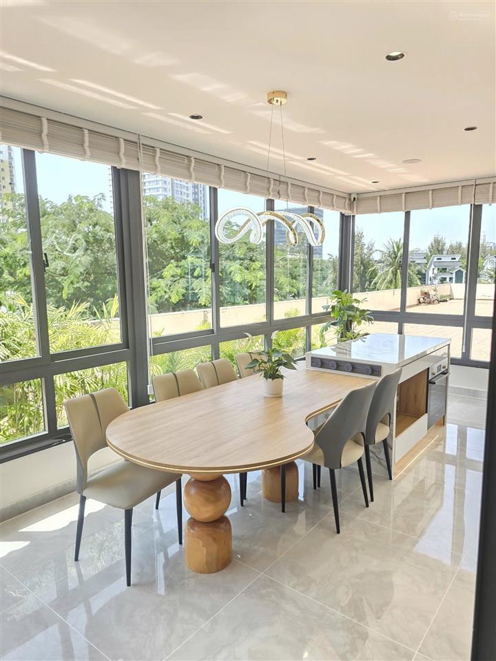 Cần bán sân vườn sky3, 99m², 3pn, 2wc, 9 tỷ 3, nhà đẹp, khu an ninh thân thiện, sẵn hđt 40tr.
