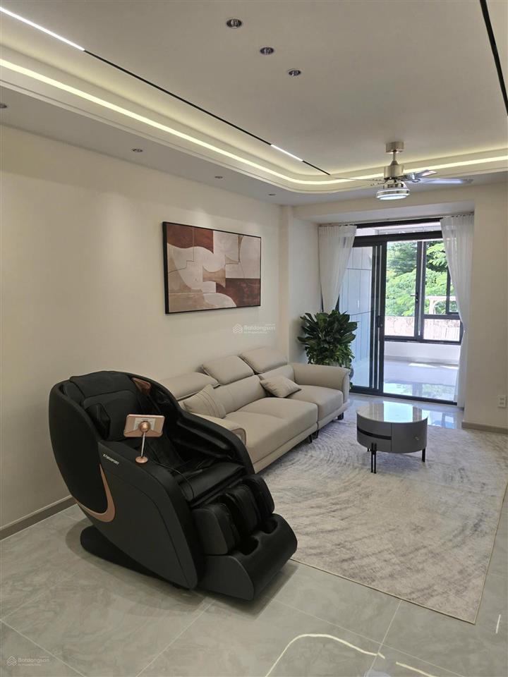 Cần bán sân vườn sky3, 99m², 3pn, 2wc, 9 tỷ 3, nhà đẹp, khu an ninh thân thiện, sẵn hđt 40tr.