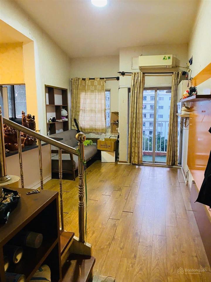Cần bán penthouse hưng vượng 1, 143m2, 3pn, 2wc, 4tỷ5, khu an ninh, thân thiện, thang bộ