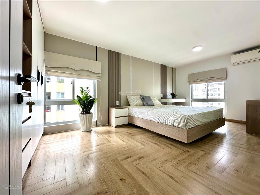 Cần bán duplex sky1, 171m2, 5pn, 4wc, 10tỷ, nhà đẹp, sẵn hđt 45tr, khu an ninh, thân thiện