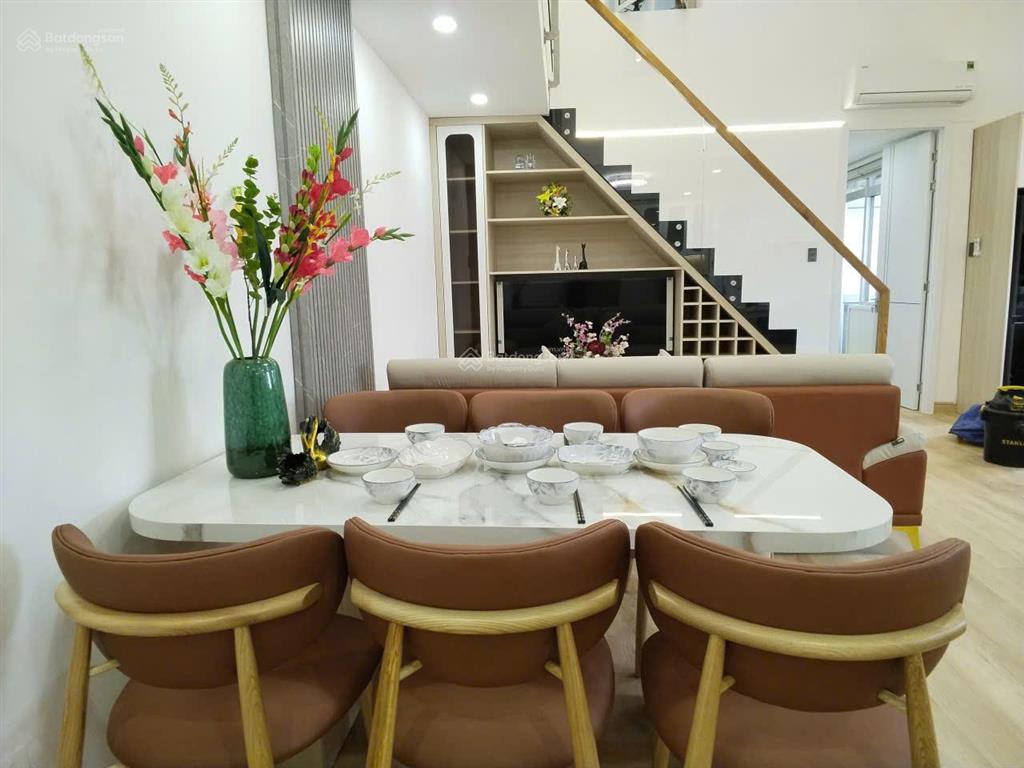 Bán căn hộ hưng vượng 3, phú mỹ hưng, căn 3pn, full nội thất đẹp, giá 5.8 tỷ,  0935 768 ***