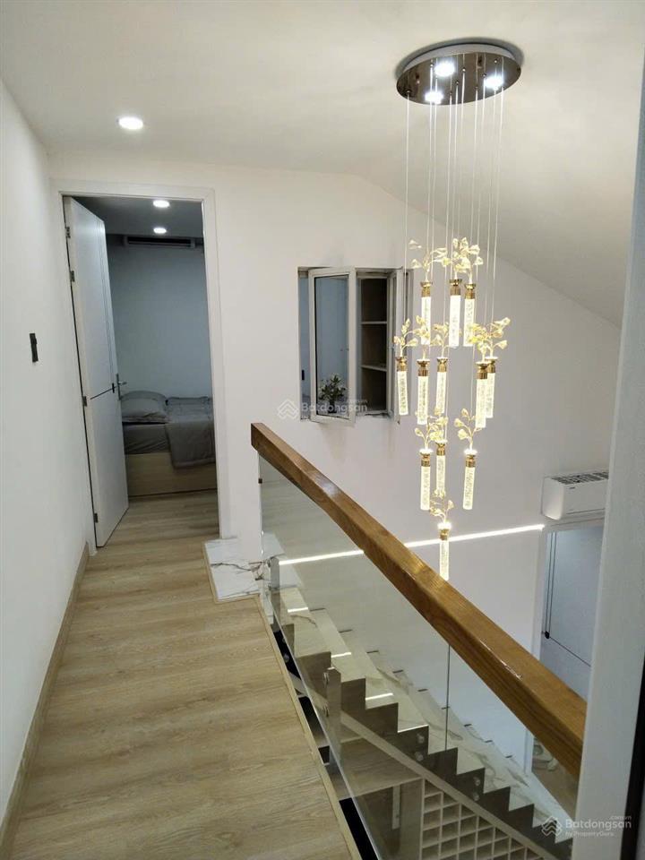 Bán căn hộ hưng vượng 3, phú mỹ hưng, căn 3pn, full nội thất đẹp, giá 5.8 tỷ,  0935 768 ***