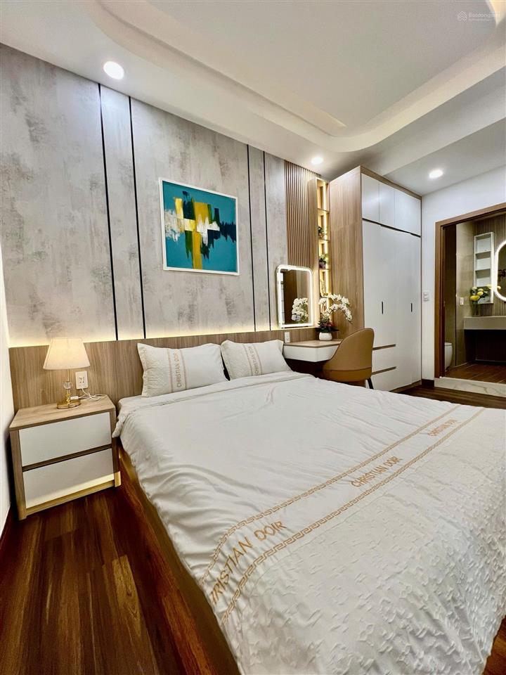 Bán nhanh căn 1b67 sky garden 1, dt 88m2, full nội thất mới 100%