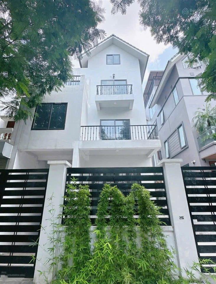 Bán nhà hoàng mai 56m2 4 tầng mt 4m ngõ thông ô tô đỗ cửa 3 ngủ 2 khách rộng sổ đỏ đẹp chính chủ