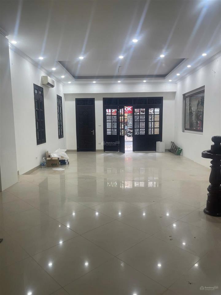 Cho thuê biệt thự khu đô thị vimeco 140m² x 4 tầng mt 9m vị trí đẹp phù hợp văn phòng showroom
