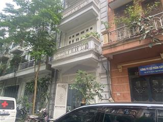 Cho thuê nhà nguyễn chánh 65m x 4 tầng, mặt tiền 5m, vị trí đẹp, giá 20 triệu/tháng