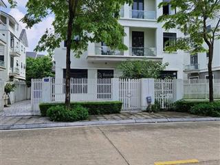 Cho thuê nhà linh lang, dt 100m2 x 5 tầng, mặt tiền 5,5m, vị trí đẹp, giá 35 triệu/tháng
