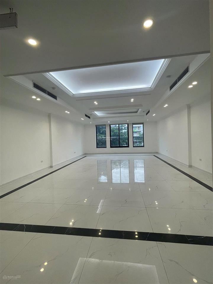 Cho thuê nhà số 55 khu galaxy mặt đường tố hữu 100m2 x 6 tầng, mt 6m,thông sàn, thang máy, giá 55tr