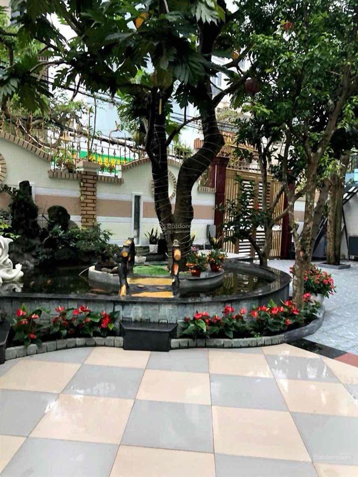 Lô đất sát biển 640m2 + biệt thự 4 tầng + cơ sở gdmn dòng tiền 50tr/th, mặt phố dương đình nghệ