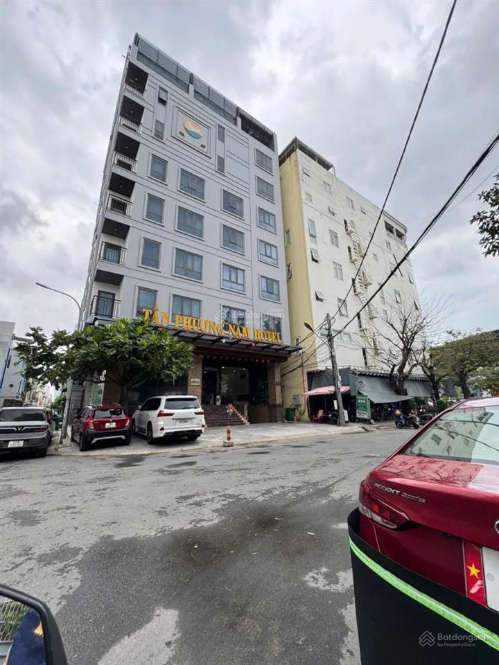 Bán đất tặng nhà 2 tầng  mặt tiền ngay đường 2 tháng 9 đối diện downtown đà nẵng