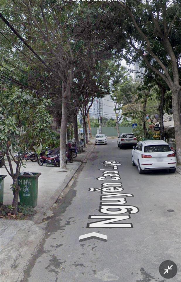 Bán biệt thự 300m2 phố biển nguyễn cao luyện cách biển mỹ khê 150m