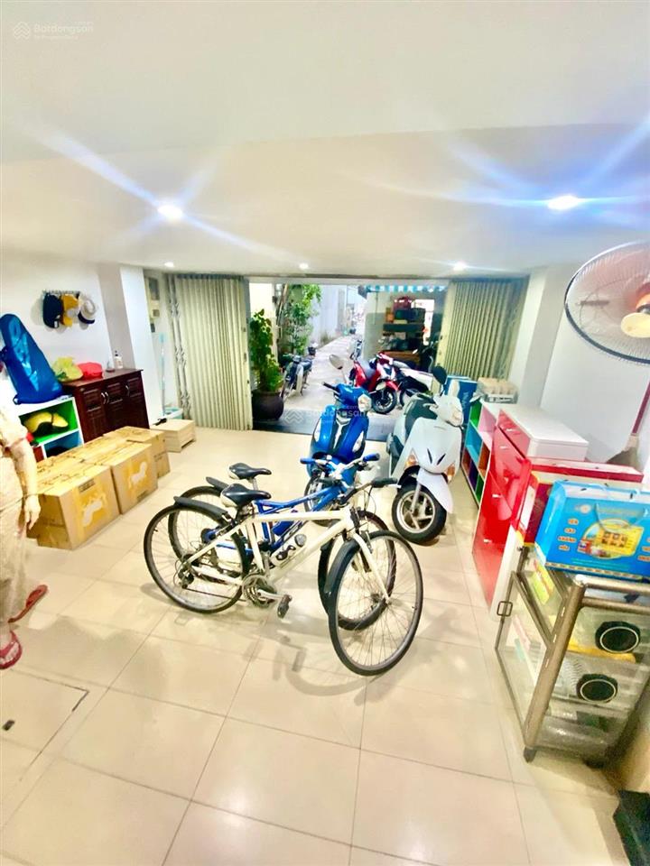 Bán nhà 4 tầng mt trần phú  vị trí trung tâm cực hiếm  dt 110m2 ngang 12m  garage ô tô trong nhà