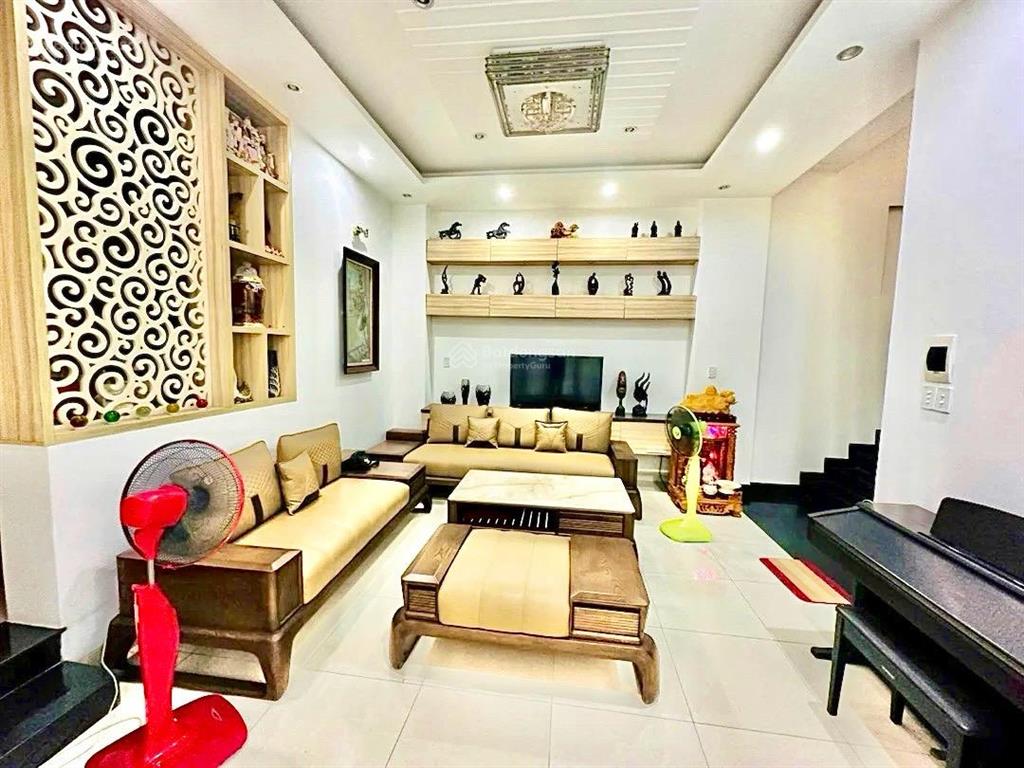 Bán nhà 4 tầng mt trần phú  vị trí trung tâm cực hiếm  dt 110m2 ngang 12m  garage ô tô trong nhà