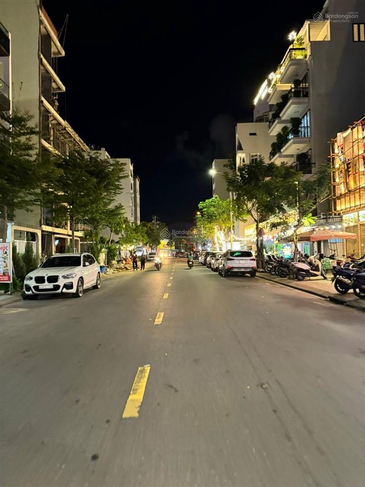 Bán đất tặng nhà 2 tầng mt đường dương tự minh . cách biển mỹ khê , sơn trà 200m, dt 75m2, giá nhỉ