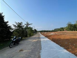 Bán lô đất láng lớn  xã kim long  châu đức (tp.hcm) / giá 460 triệu