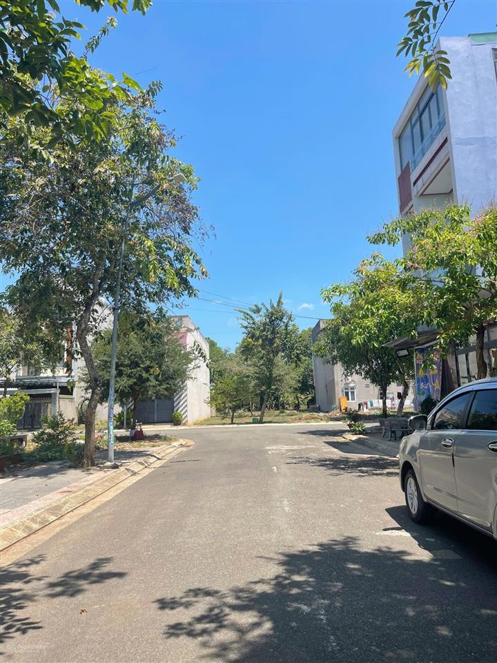 Tái định cư hắc dịch  p. tân thành .hcm / giá 1,950 tỷ ( 1 lô duy nhất )