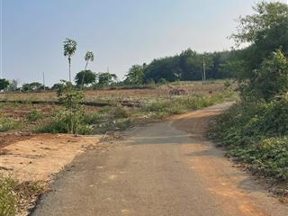 Bán đất cầu ri  sông xoài / p. tân thành . hcm / giá 830 triệu