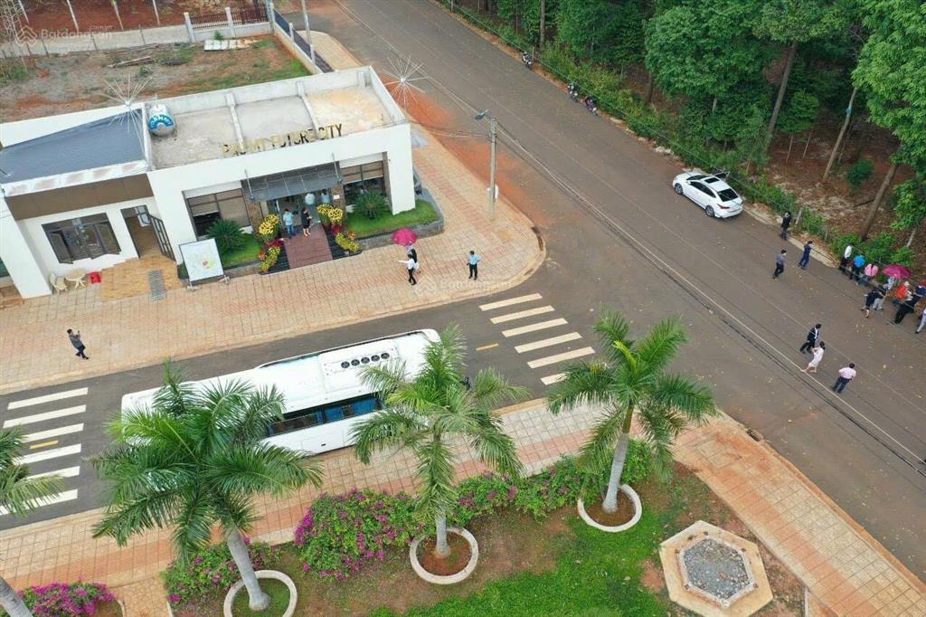 Bán đất hắc dịch  p. tân thành. hcm / giá 950 triệu (sẵn 60m thổ cư)