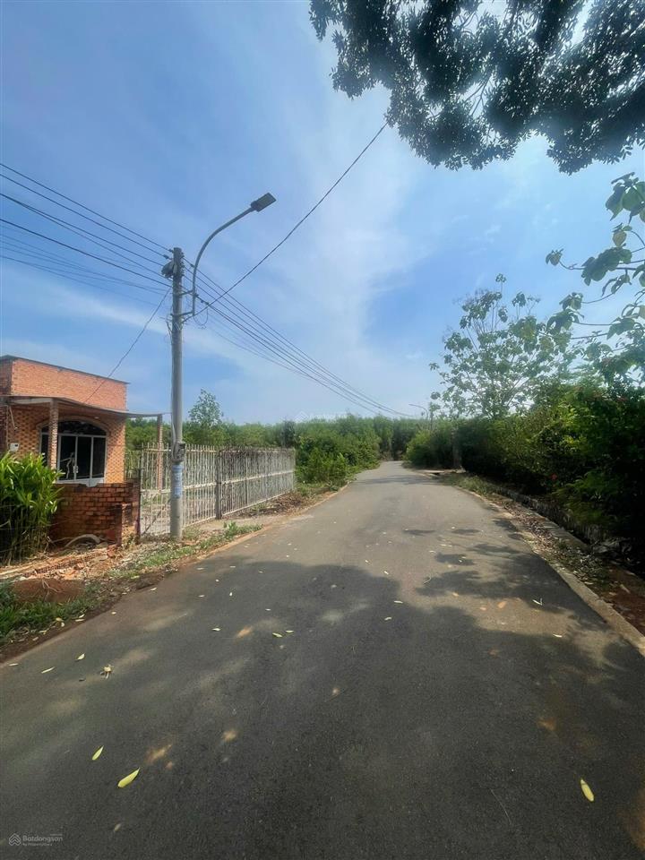 Cần bán 2000m2 đất phường tân thành  tp hồ chí minh / giá 3 tỷ (100m2 thổ cư)
