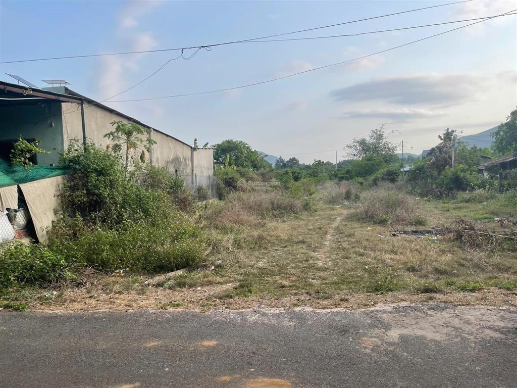 Bán 2860m2 đất tóc tiên  xã châu pha  tp. hcm / giá 5,5 tỷ (sẵn 150m2 thổ cư)