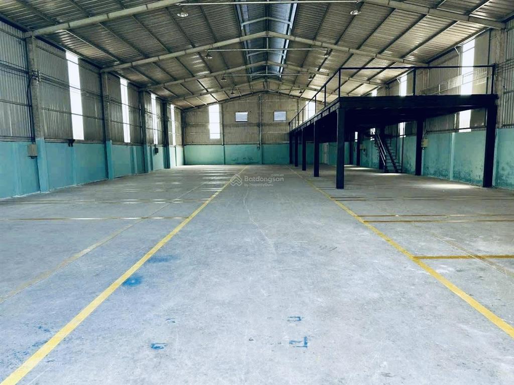 Kho xưởng cho thuê quận bình tân, đường ao đôi, đường mã lò, đường 18 b diện tích 400m2