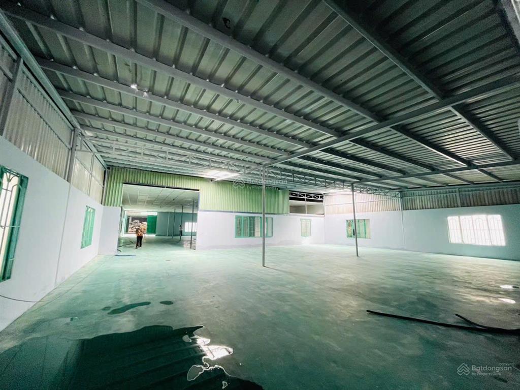 Kho xưởng cho thuê đường thanh niên, xã tân vĩnh lộc, tphcm 1300m2
