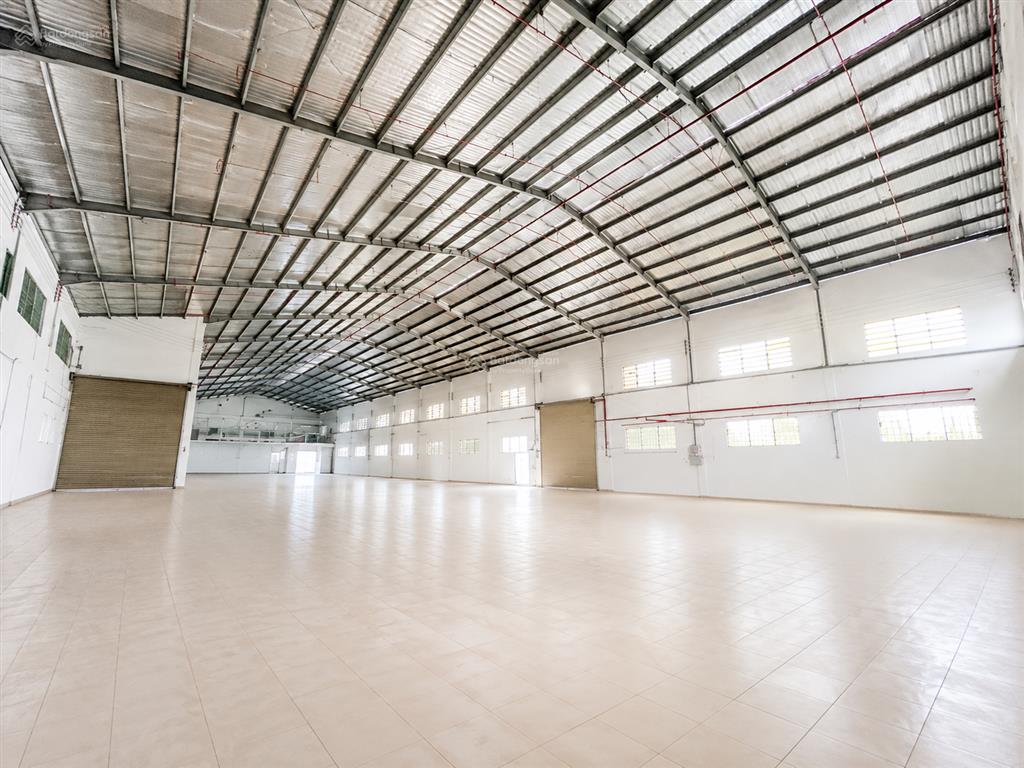 Kho xưởng cho thuê quận bình tân, 3000m2, pccc, container 24h  235 triệu/tháng