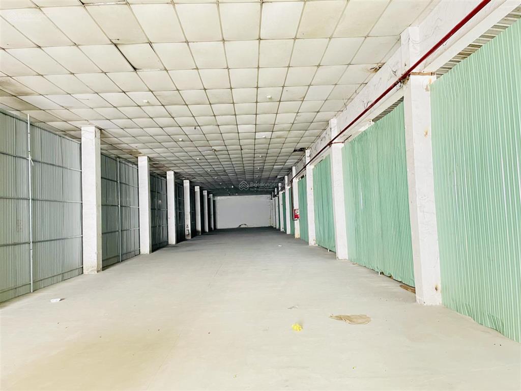 Bình chánh, kho cho thuê 500m2 đường nguyễn hữu trí, bình chánh, tphcm